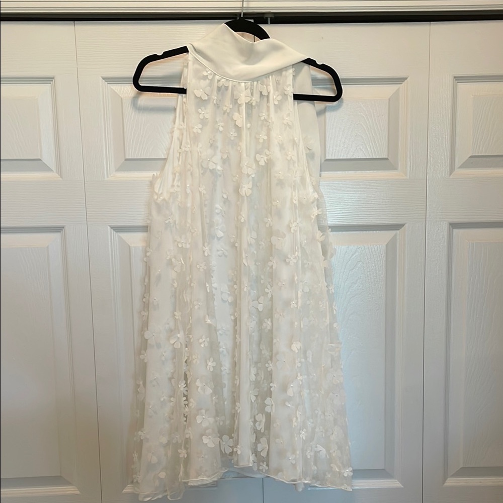 Entro White Floral Mini Dress